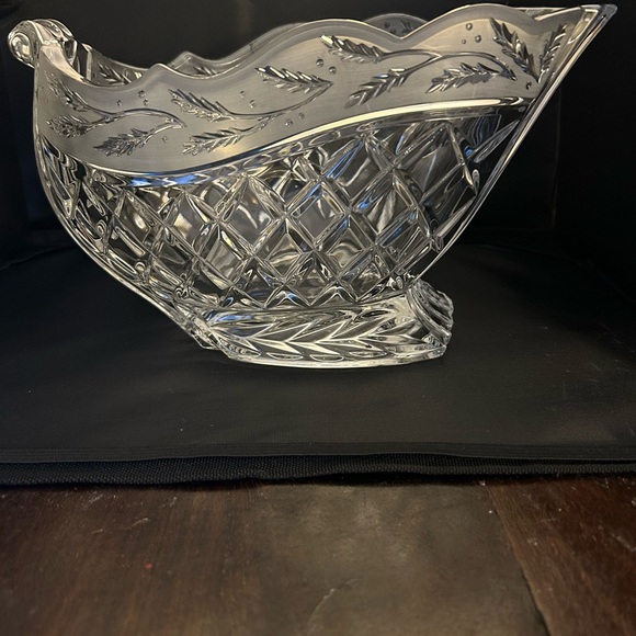 Crystal Sleigh bowl - Picture 4 of 6